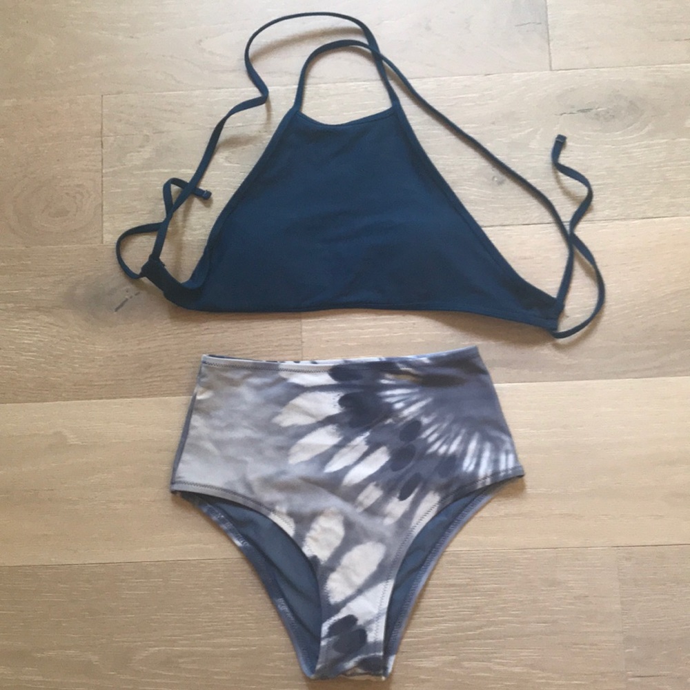 Tie dye high waisted bikini. Super cute.so stylish